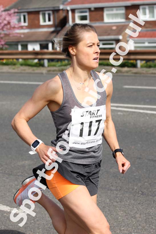 Terry O'Gara Memorial 5k Road Race, Wallsend. Photo: David T. Hewitson/Sports for All Pics